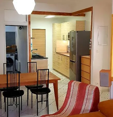 Grand T2 Confort 57m2 Appartement *